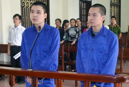 Bài học đắt giá cho hai bị cáo 