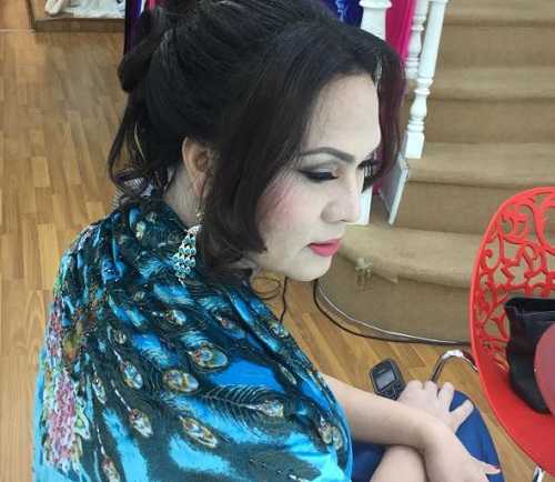 ‘Hoa khôi’ chuyển giới tiết lộ ca phẫu thuật biến đàn ông thành đàn bà ở Thái Lan