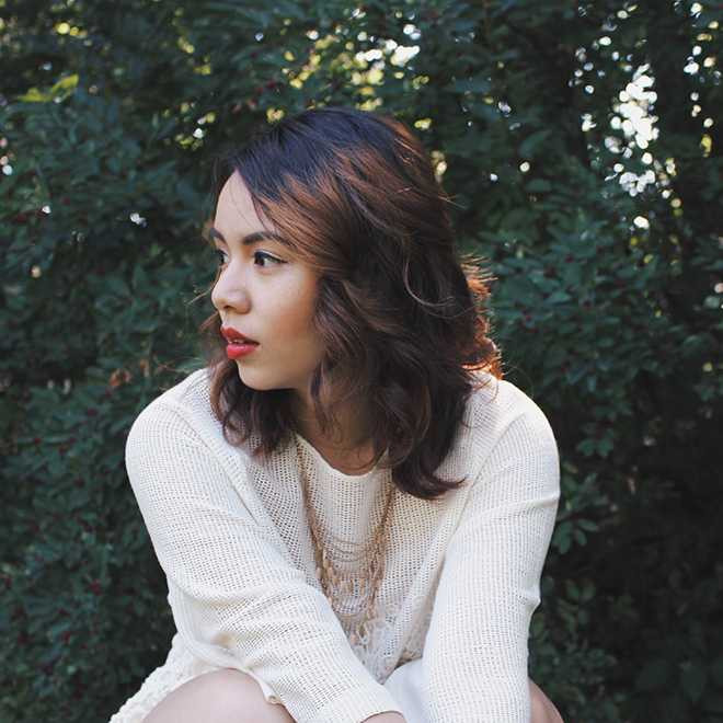 Ngoài ra mình cũng hay tham gia những cuộc thi trong trường về ngành tài chính. Gần đây nhất là cuộc thi trading ở trường, mình đã đạt được giải nhì và chiếc vé đi thi cuộc thi trading lớn nhất thế giới cùng với sự tham gia của rất nhiều trường nổi tiếng