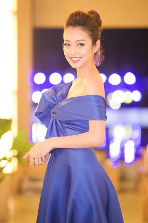 Jennifer Phạm 5