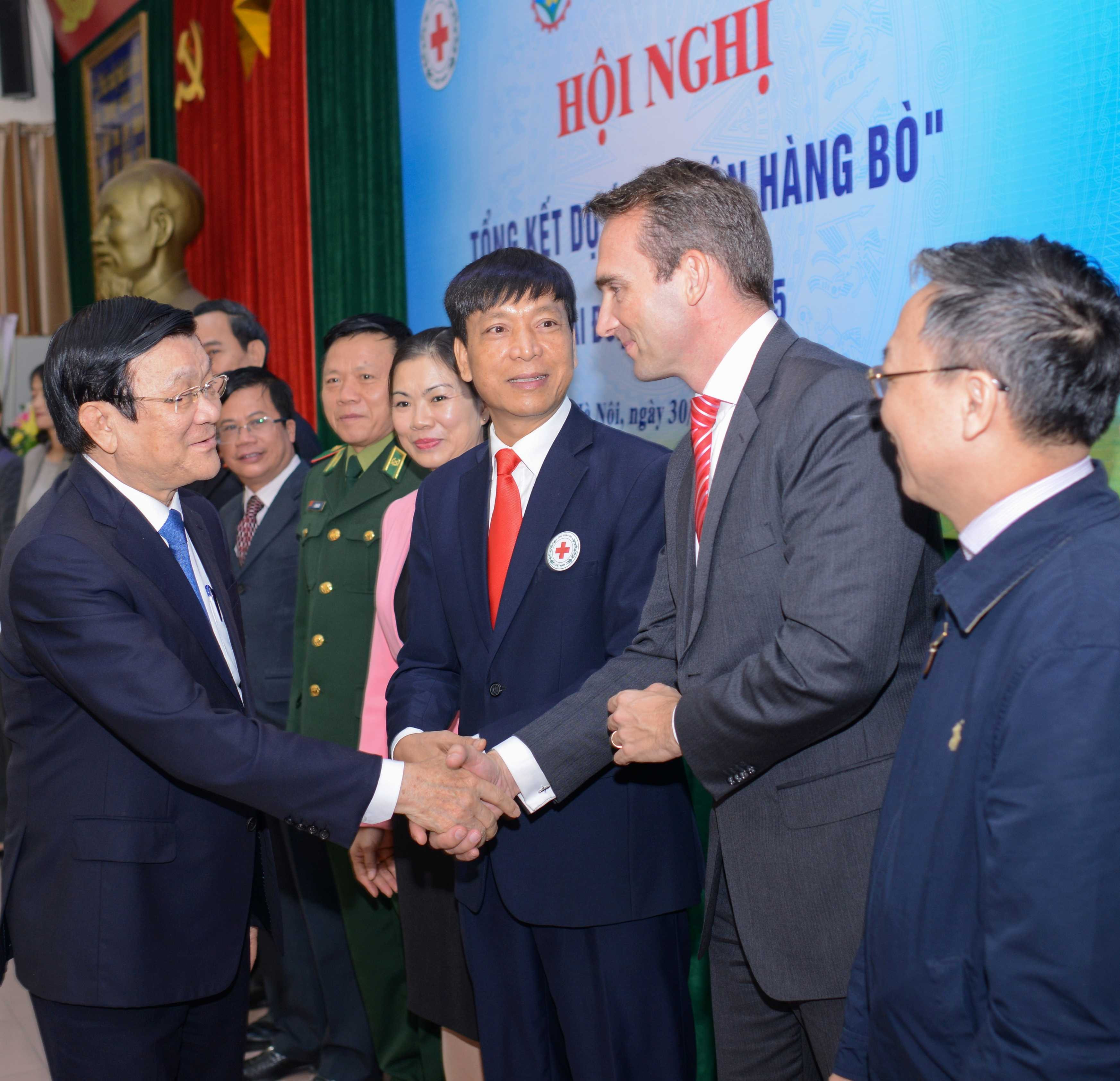 FrieslandCampina Việt Nam nhận thư khen tặng của chủ tịch nước