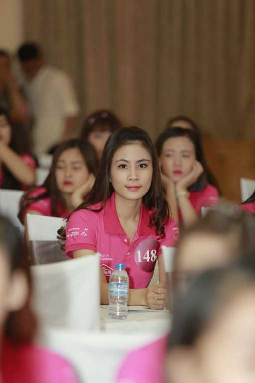 Nhan sắc 50 nữ sinh Việt Nam duyên dáng 2015