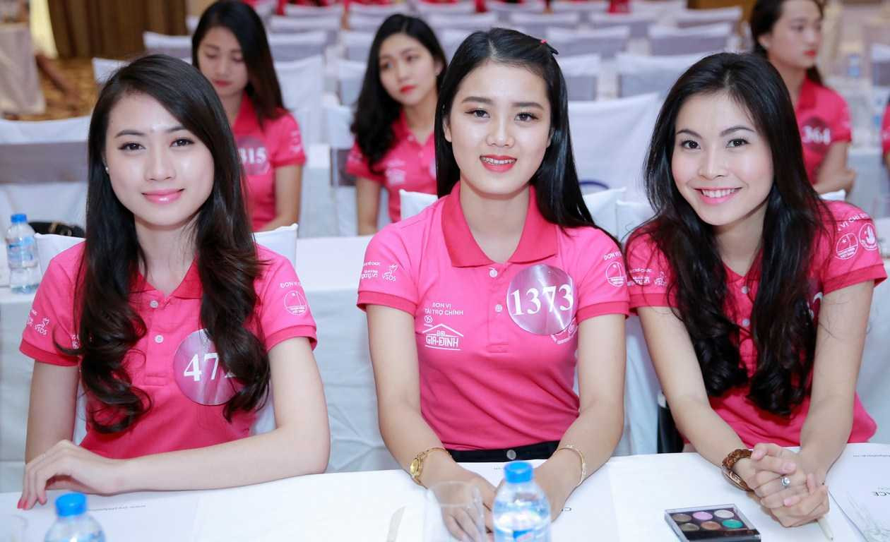 Nhan sắc 50 nữ sinh Việt Nam duyên dáng 2015