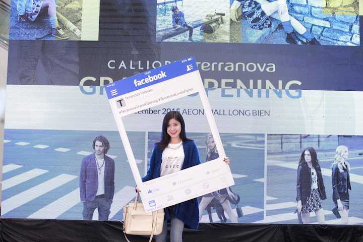 Hot girl An Japan trong trang phục