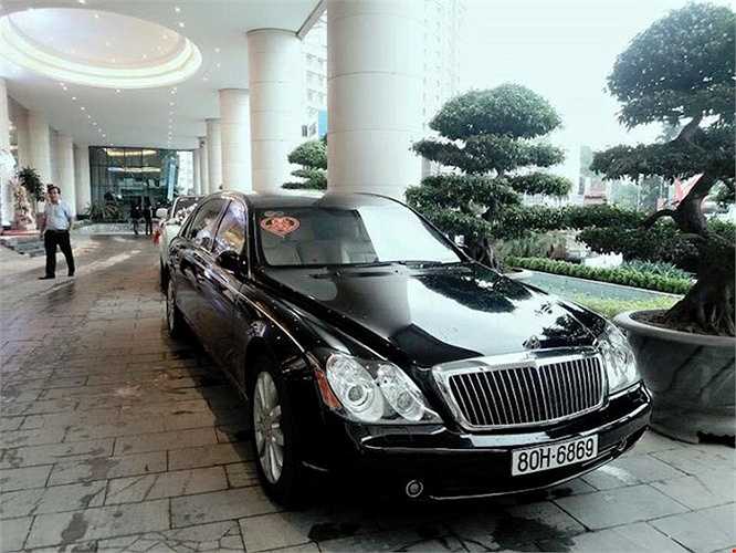 Điểm đặc biệt của mẫu xe này đó là lưới tản nhiệt đã được thay bằng loại nhiều nan như Maybach 62 thường, thay vì nan thưa như Maybach 62S. 