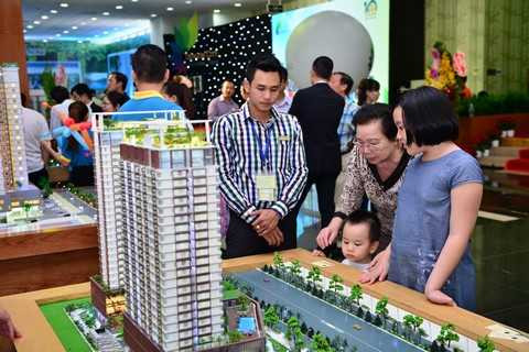 Khách hàng đặt mua các sản phẩm tại Dragon City Festival sẽ được hưởng những chính sách ưu đãi vô cùng hấp dẫn.