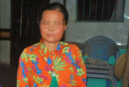 Bà P. cay đắng khi biết tin chồng mình liên đến quan vụ giết người hơn 17 năm trước. Bà P. cay đắng khi biết tin chồng mình liên đến quan vụ giết người hơn 17 năm trước.