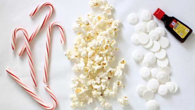 Nhắm mắt cũng làm được "kẹo cupcake" siêu cute cho ngày Giáng sinh