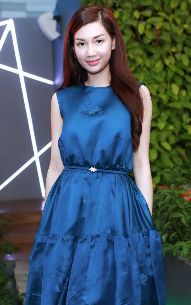 Quỳnh Chi "chịu chơi" bỏ 150 triệu mời 5000 khán giả xem phim