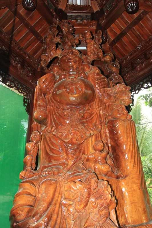 Bên trong 'biệt phủ' trăm tỷ của đại gia vàng sắp bị tháo dỡ