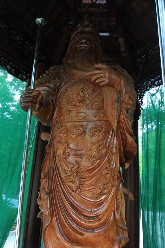 Bên trong 'biệt phủ' trăm tỷ của đại gia vàng sắp bị tháo dỡ