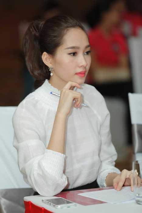 Hoa hậu Đặng Thu Thảo