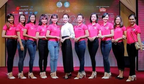 Đặng Thu Thảo sexy với áo voan xuyên thấu. 4