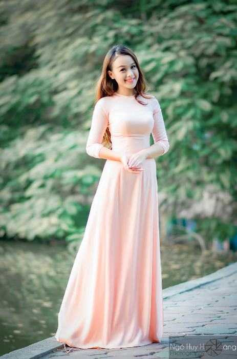 Nữ MC Nguyễn Thị Hằng