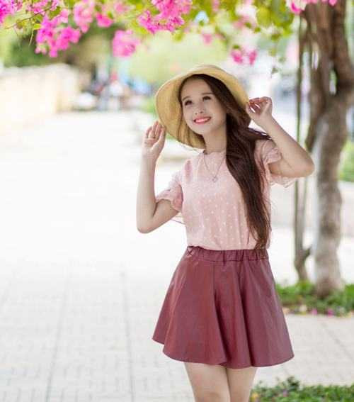 Nữ MC Nguyễn Thị Hằng