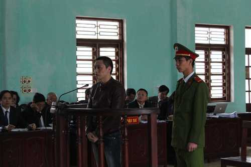 Giàng A Nhà, nguyên bí thư chi bộ liên bản Lũng Xá, Tà Dê xã Lóng Luông.