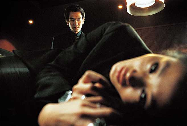 Thực hư chuyện cướp của, cưỡng bức bằng cách thôi miên