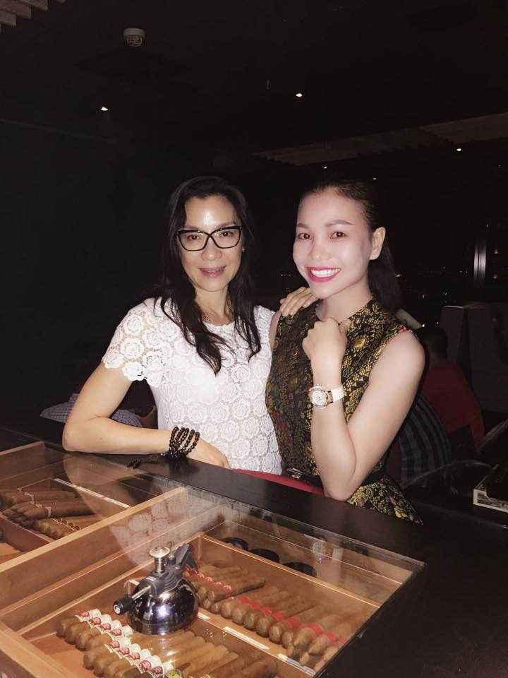 Trà Ngọc Hằng khoe ảnh gặp gỡ ngôi sao "Ngọa hổ tàng long"