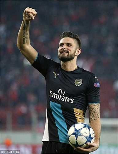 Giroud đang có phong độ ghi bàn tốt 