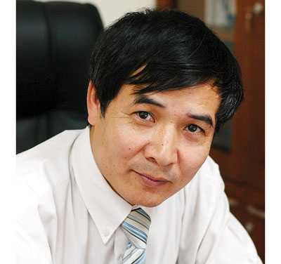 TS Lê Trường Tùng cho rằng những nhà lãnh đạo cần có biện pháp để thu hút nhân tài nhiều hơn nữa để Việt Nam thực sự là miền đất lành TS Lê Trường Tùng cho rằng những nhà lãnh đạo cần có biện pháp để thu hút nhân tài nhiều hơn nữa để Việt Nam thực sự là miền đất lành