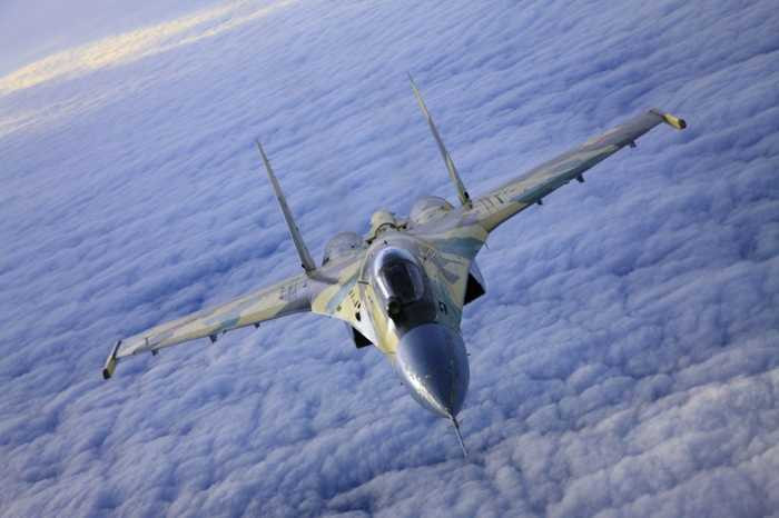 Tiêm kích Su-35 cực mạnh của Nga