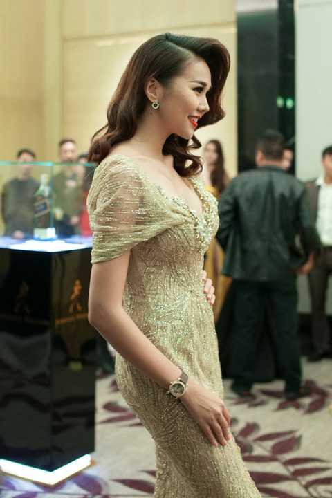 Thời gian qua, sau khi hoàn thành vai trò Host của cuộc thi Vietnam’s Next Top Model, Thanh Hằng lại tiếp tục bận rộn với những dự án riêng của mình. 