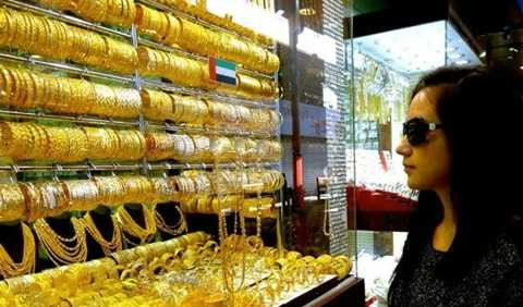 Nhẫn, hoa tai, khuyên tai, vòng cổ ... hay các đồ trang sức xa xỉ khác đều có thể được tìm thấy ở đây