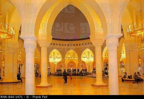 Choáng ngợp trước sự lung linh tại Gold Souk