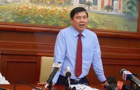  Tân Chủ tịch UBND TP.HCM trả lời báo chí trưa 11/12/2015. Ảnh: Phan Cường