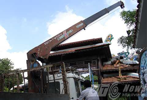 tháo dỡ, biệt phủ trăm tỷ, trên núi Hải Vân, Đà Nẵng, đại gia vàng, Ngô Văn Quang