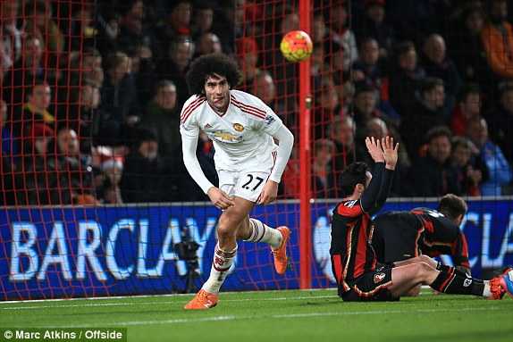 Trực tiếp Bournemouth vs Man Utd: Van Gaal muối mặt