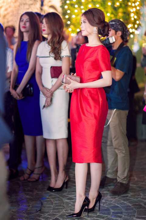 Diễm Trang cho biết ở tuổi 24 cô đã trưởng thành để quyết định đến với hôn nhân.