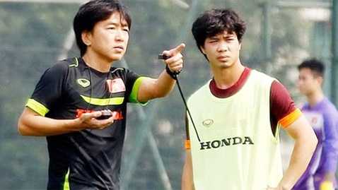 Lần đầu tiên HLV MIura công khai dành lời khuyên cho Tuấn Anh, Công Phượng trước khi sang Nhật