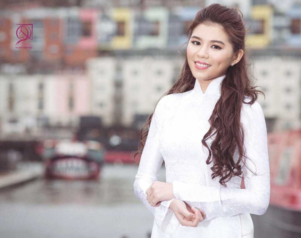 Nguyễn Cát Nhiên sinh năm 1995 – Du học sinh: University of the West of England là Á khôi 2 của cuộc thi