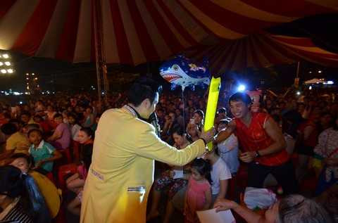 Làm khán giả ngây ngất, cuồng nhiệt, và “nóng” hơn bao giờ hết