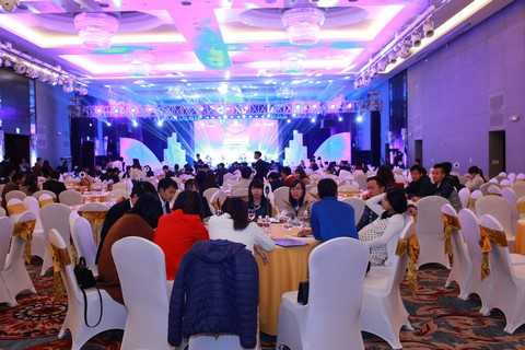 Lễ ra mắt khu Sapphire đã thu hút hơn 600 khách hàng quan tâm đến thị trường căn hộ cao cấp