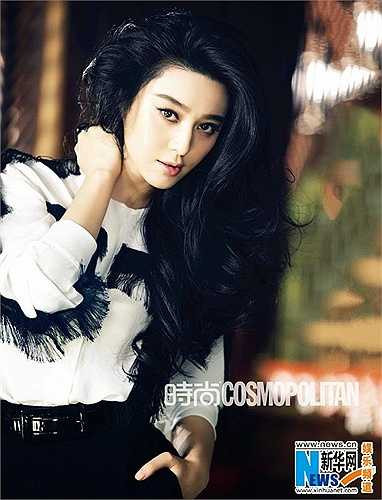 Phạm Băng Băng đứng ở vị trí thứ 2, cô được nhận xét là sao nữ đẹp nhất Trung Quốc.