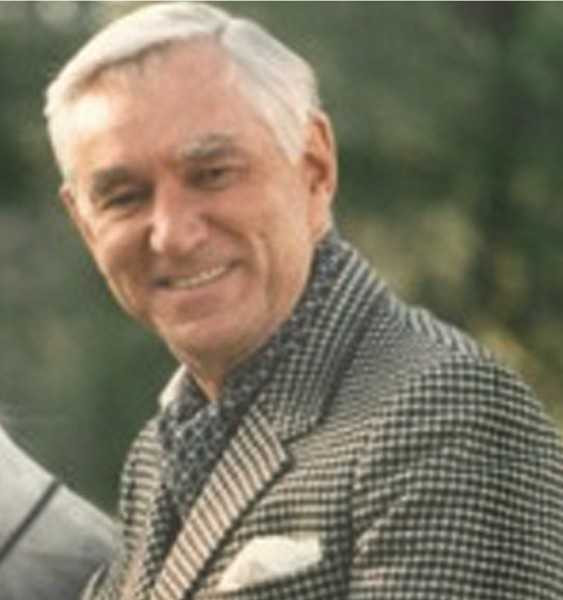 Tỷ phú chưa học hết trung học