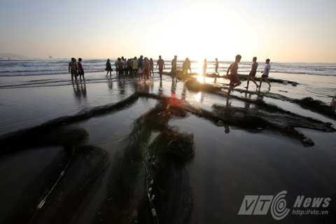 Ngày mới, trên biển, Đà Nẵng, làng chài