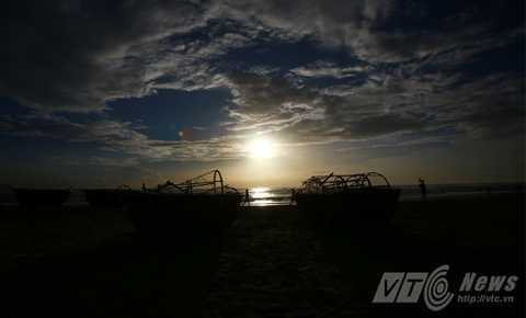 Ngày mới, trên biển, Đà Nẵng, làng chài
