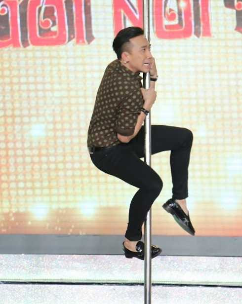  múa cột trấn thành