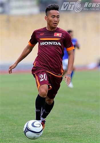 Ngoài Lâm Ti Phông, một cầu thủ khác là Tuấn Tài cũng để lại ấn tượng