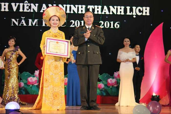 "Sinh viên thanh lịch Học viện An ninh 2015"