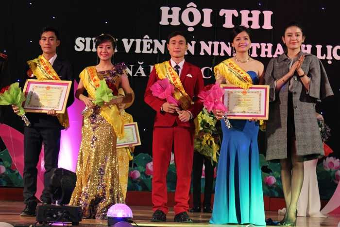 "Sinh viên thanh lịch Học viện An ninh 2015"