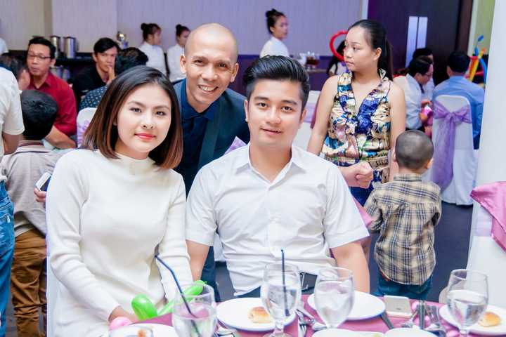 Nghệ sĩ Minh Tâm Bùi và vợ chồng diễn viên Vân Trang