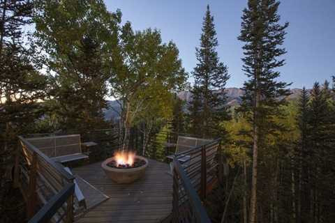 Năm 2014, bà hoàng truyền thông Oprah đã phải mất tới 11 triệu USD để cải thiện cảnh quan xung quanh biệt thự của mình và có được môi trường sống hoàn hảo nhất Năm 2014, bà hoàng truyền thông Oprah đã phải mất tới 11 triệu USD để cải thiện cảnh quan xung quanh biệt thự của mình và có được môi trường sống hoàn hảo nhất