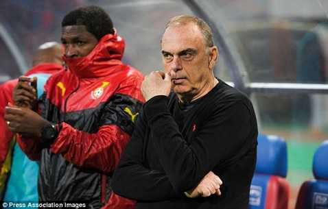 Avram Grant từng thay thế chính Mourinho hồi cuối năm 2007 Avram Grant từng thay thế chính Mourinho hồi cuối năm 2007