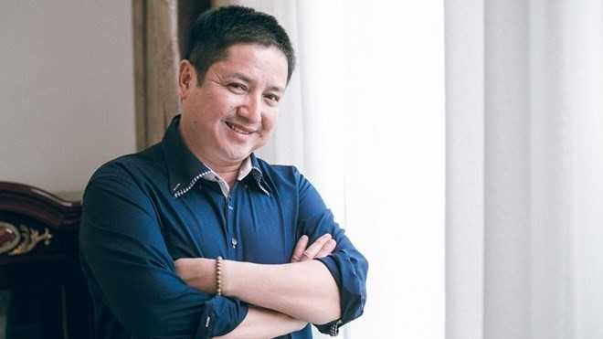 NSƯT Chí Trung: '30 năm vẫn chưa tặng nhẫn cưới cho vợ'