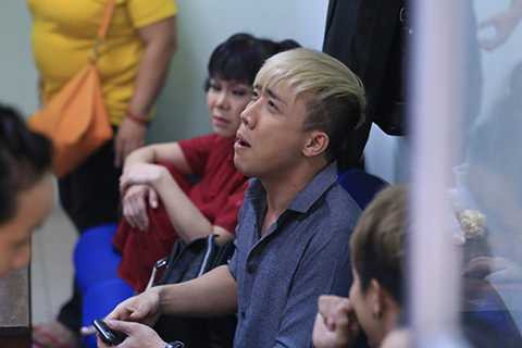 Những khuyết điểm đó chỉ xuất hiện ở một bên mặt của nam danh hài. 