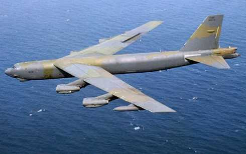 Máy bay B-52 của Mỹ không chủ ý bay vào trong khu vực 12 hải lý